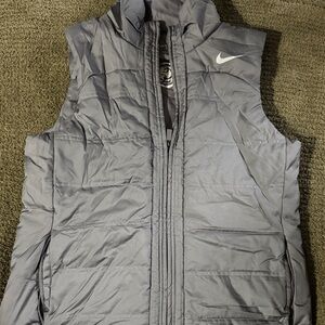 Nike Men's Gray Quilted Puffer Vest